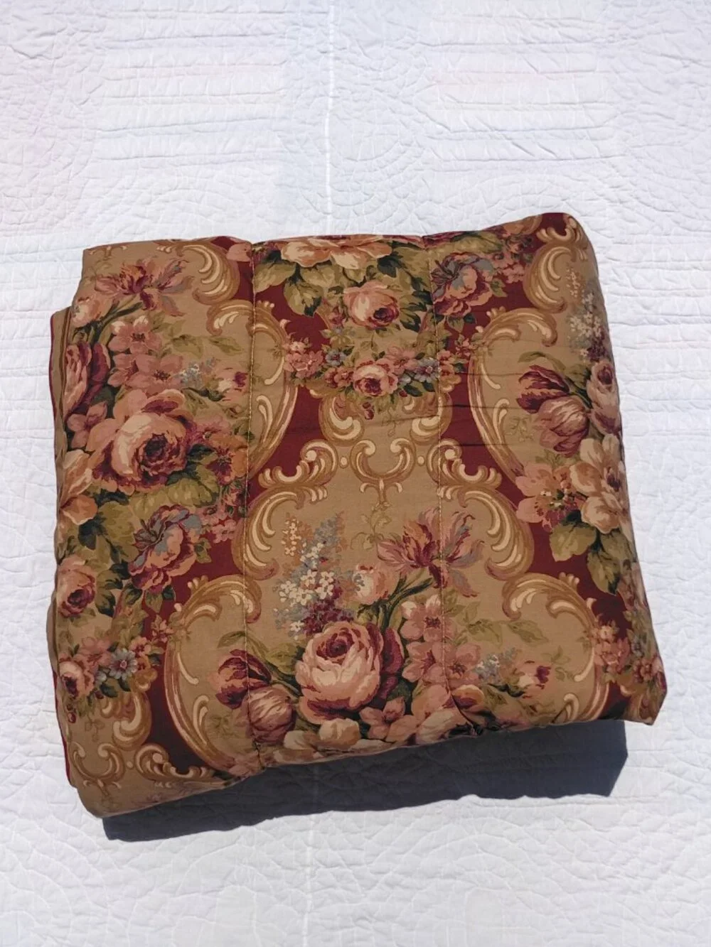 Vintage Floral King Comforter 91 x 103 Cabbage Rose Damask Scroll Burgundy Gold